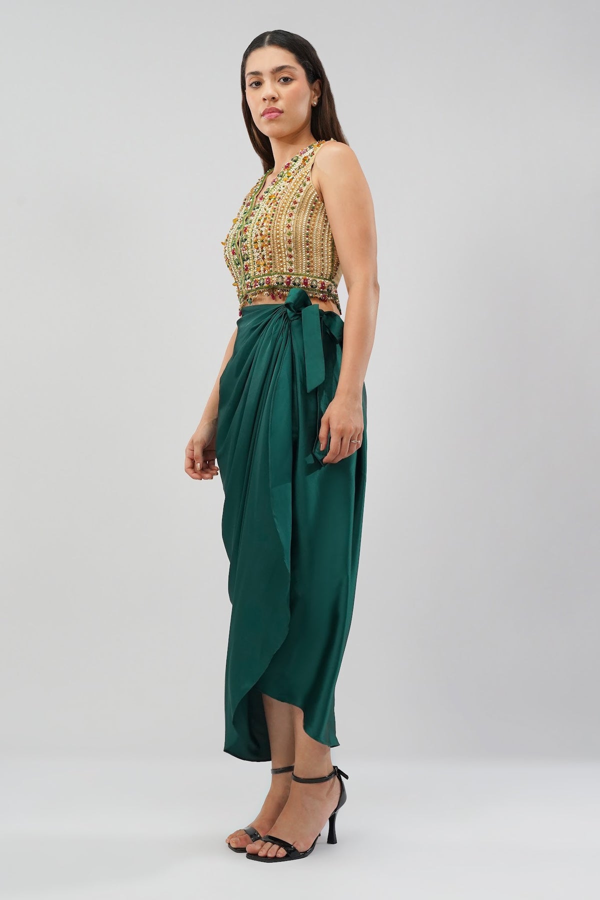 Amara Short Jacket Sleeveless Ruby Red Emerald Green Multi With Plain Tulip Freesize Full Length Wrap Skirt Emerald Green