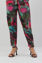 Meer Jogger Pant Topaz Pink Multi